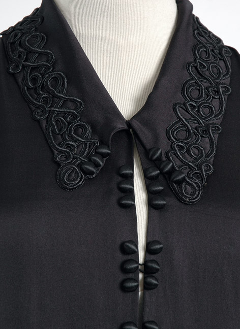 wearable 1920s black silk button dress