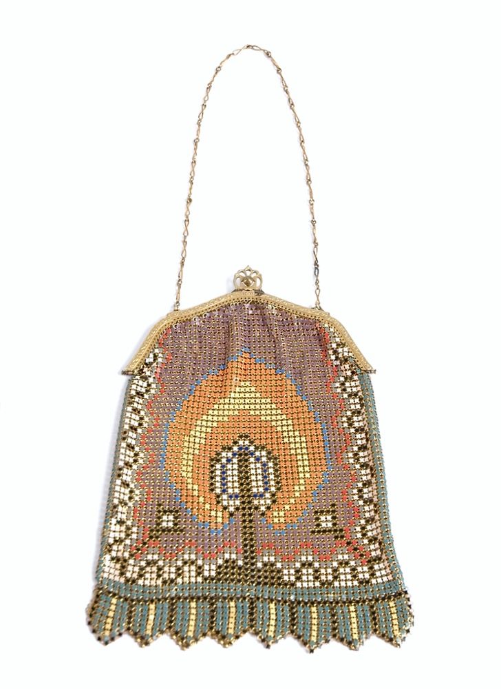 1920s Whiting & Davis enameled mesh purse