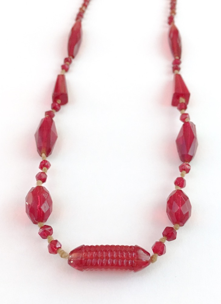 1920s Art Deco faceted Czech red glass necklace