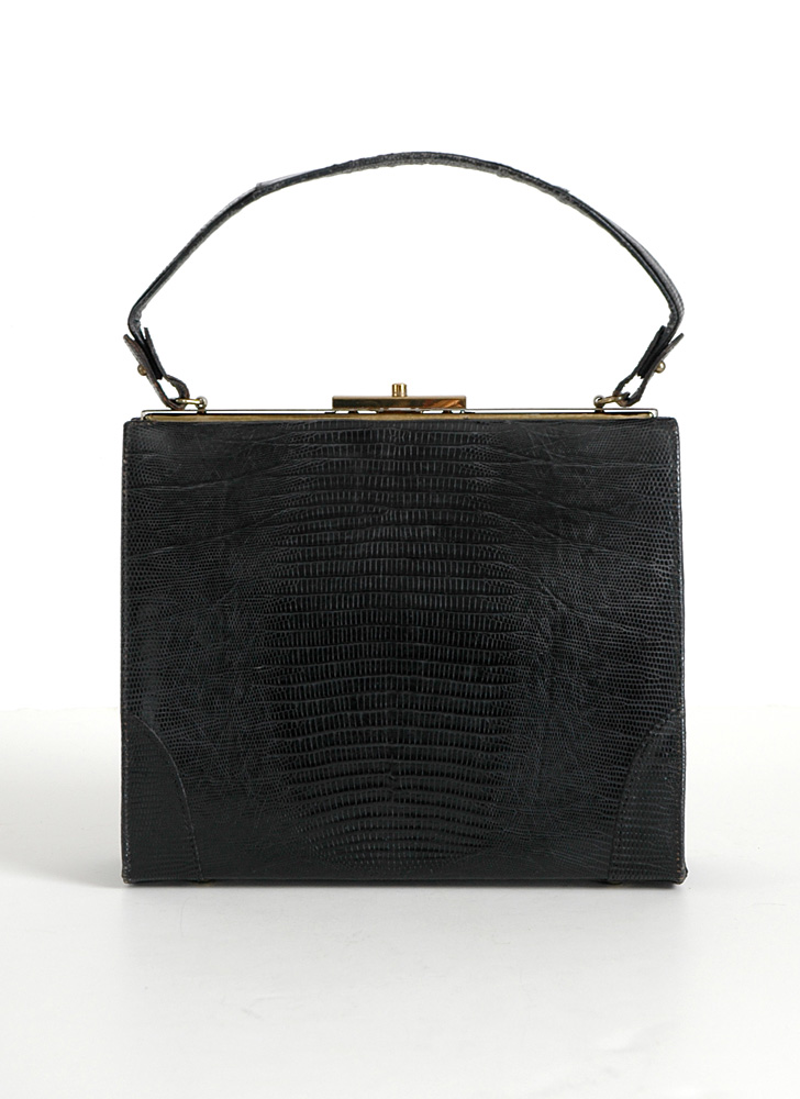 1940s 50s Vassar lizard skin box purse
