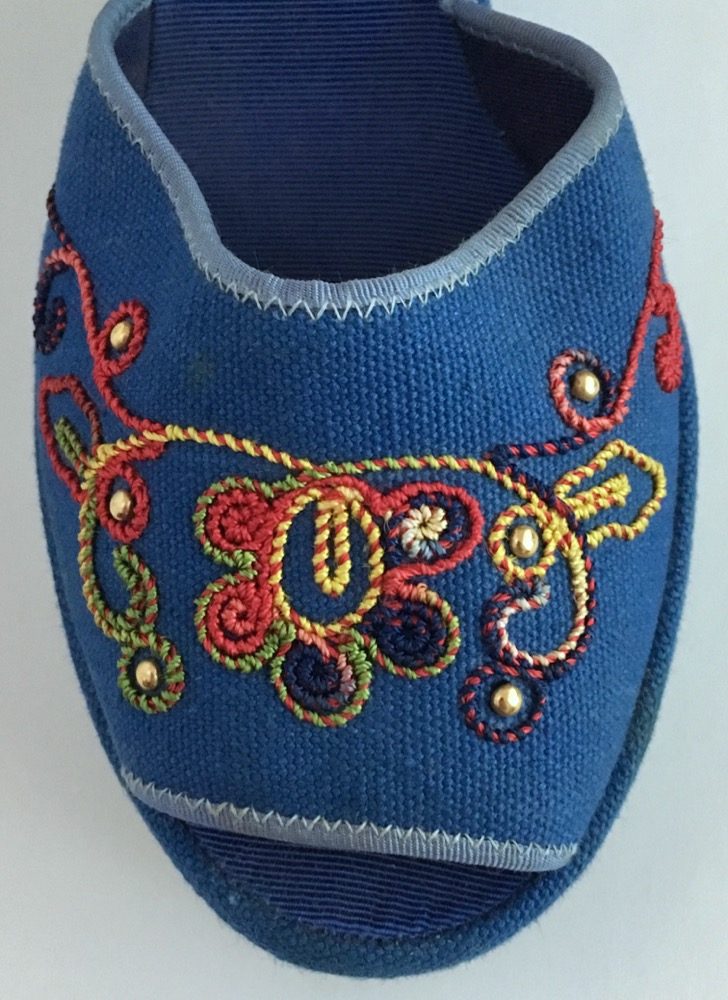 RARE 1940s blue Ryder sandal platforms