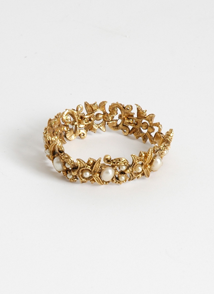 1950s gold + pearl bracelet