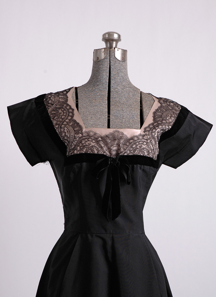 1950s Bullock's silk faille dress (repair project)