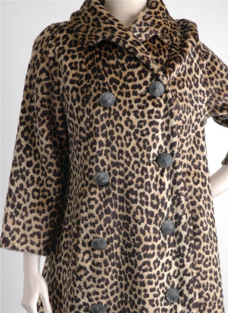 1950s 60s faux leopard fur coat m/l