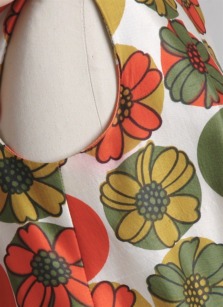 early 1960s Lord + Taylor Jeunesse silk dress