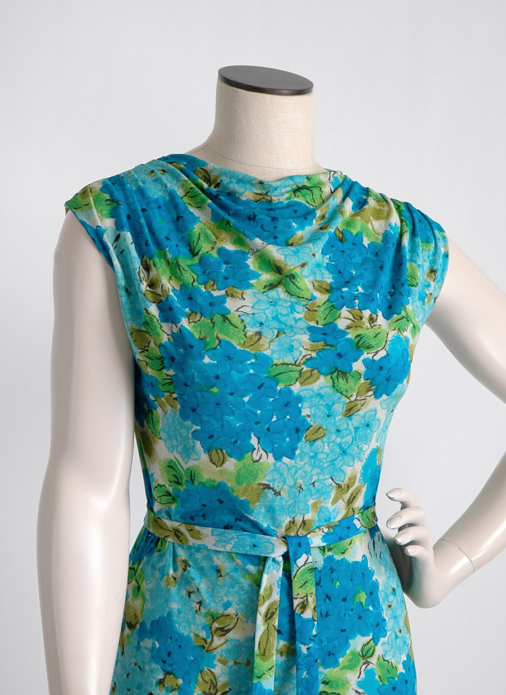 1960s Bonwit Teller blue floral Italian silk jersey dress