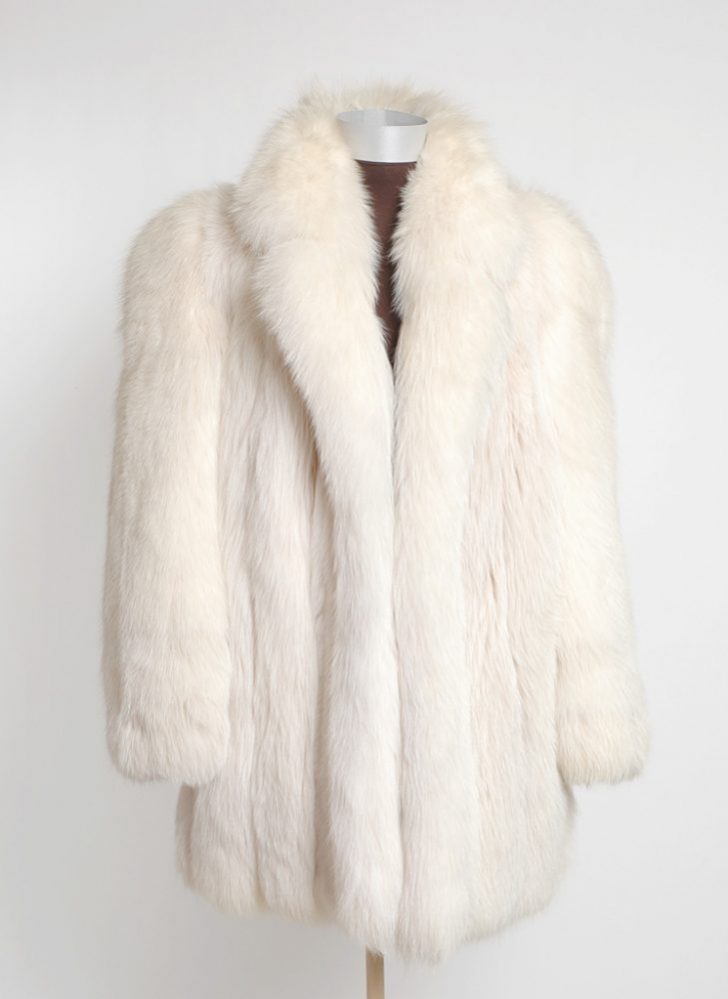 1980s gorgeous white fox coat (repair)
