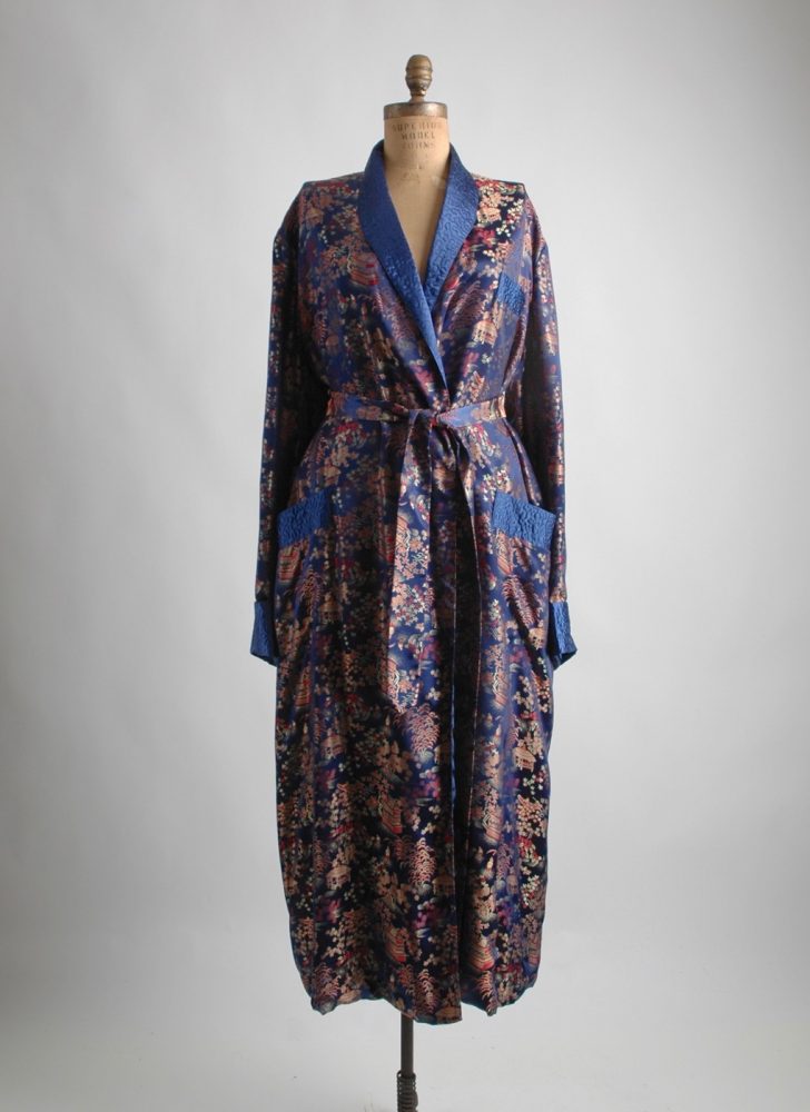 1950s 60s blue Chinese silky robe