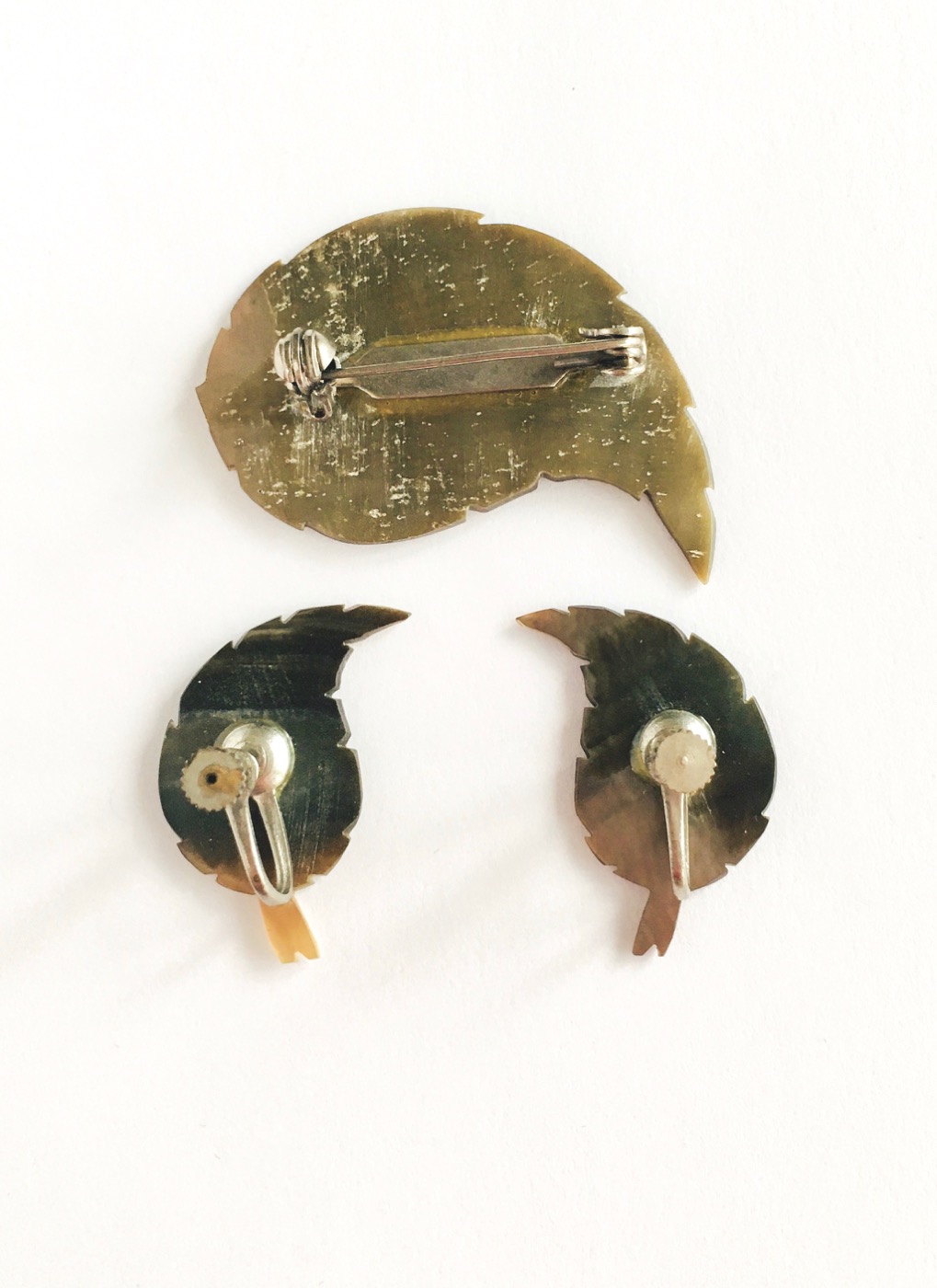 vintage carved shell feather pin + earrings set