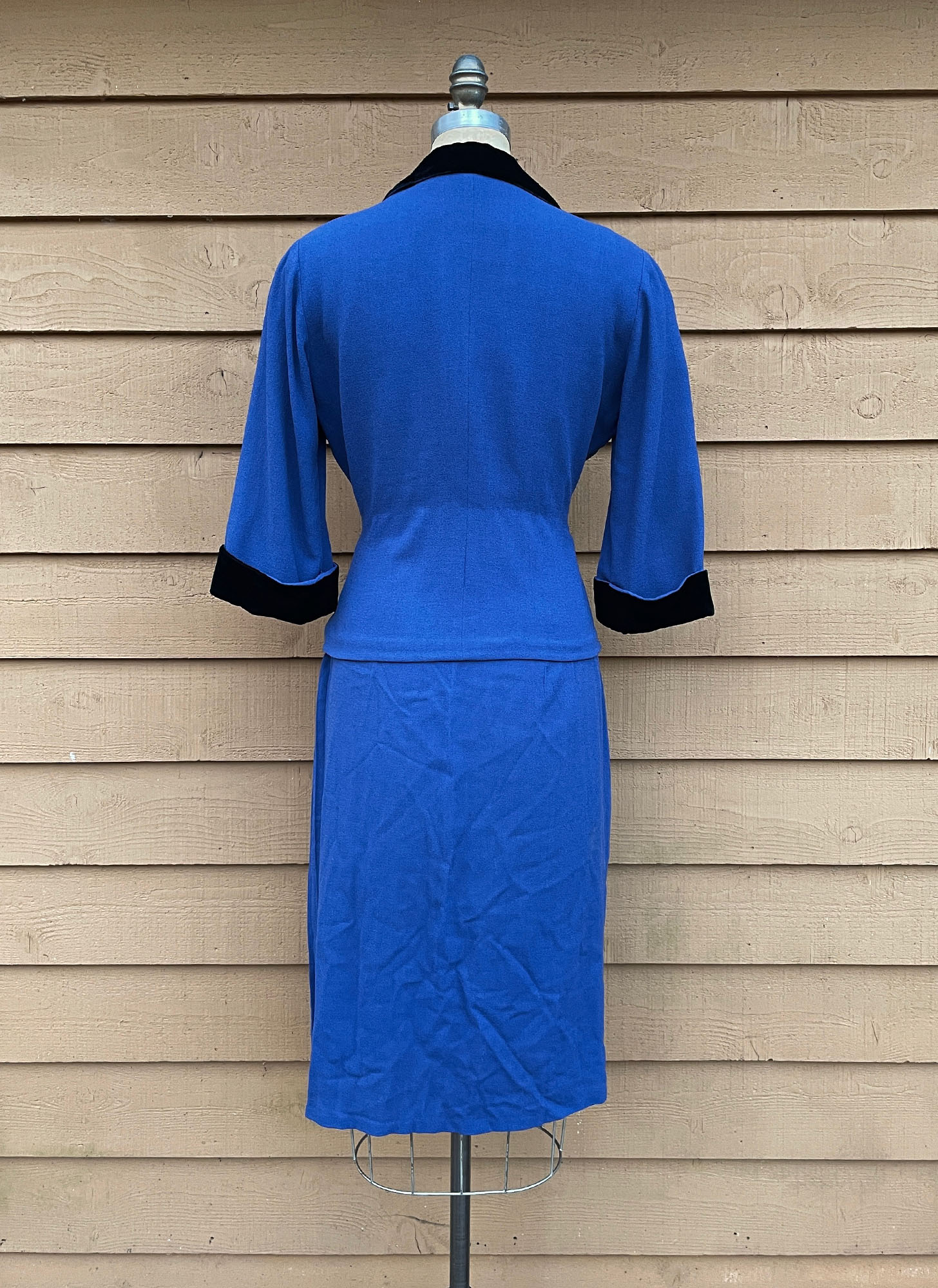 Vintage 1940s Dark Blue Clutch Coat, Wool Crepe, Large to 42 inch bust -  Dandelion Vintage